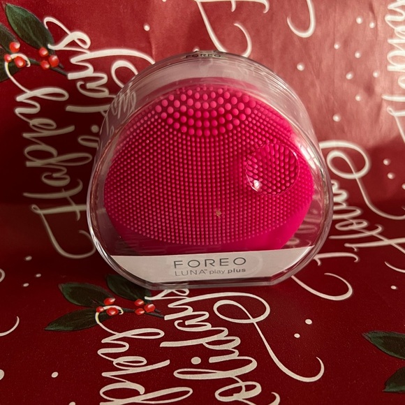 Foreo Luna Play Plus - Picture 2 of 3